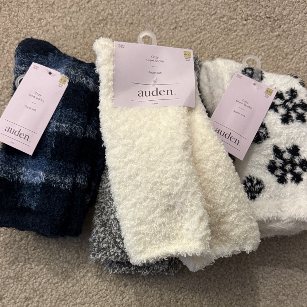 Auden Plush Crew Sock Trio in Cream, Navy, Gray & White